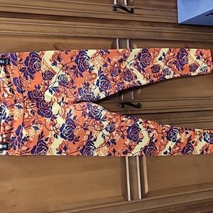 LulaRoe Rose & Paisley Leggings